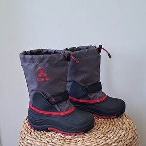 Kamik Boys Waterbug 5 Waterproof/Insulated Pull On Winter Grey/Black Boots 1